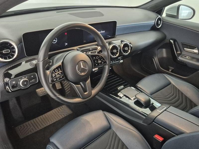 Mercedes-Benz Classe A - W177 2018 Diesel A 180 d Sport Extra auto