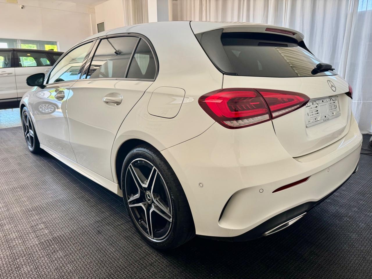 Mercedes-benz A 180 d Automatic Premium Night Edition