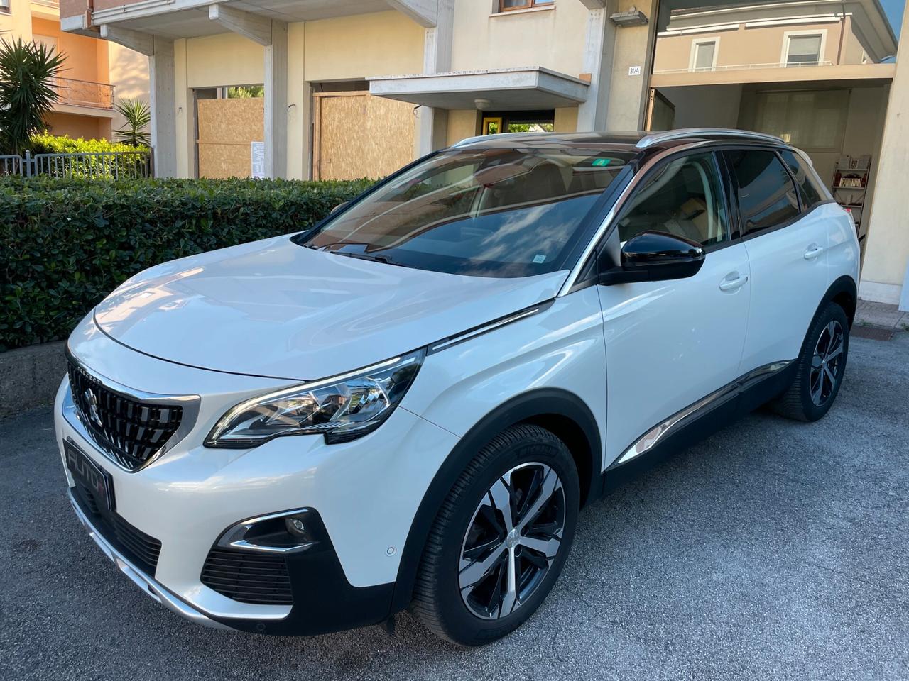 Peugeot 3008 BlueHDi 120 S&S Allure