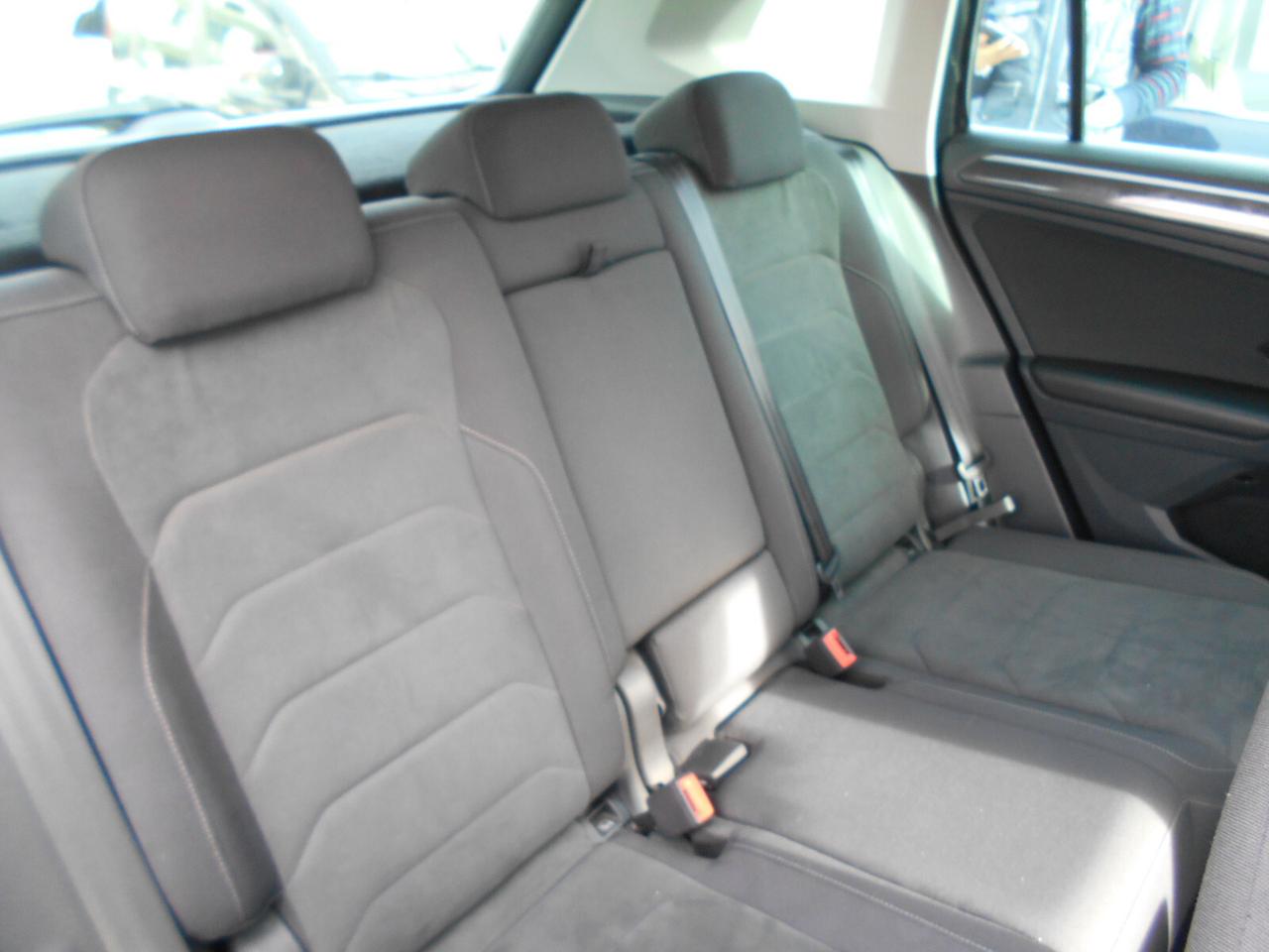 Volkswagen Tiguan 4MOTION ADVANCED BMT