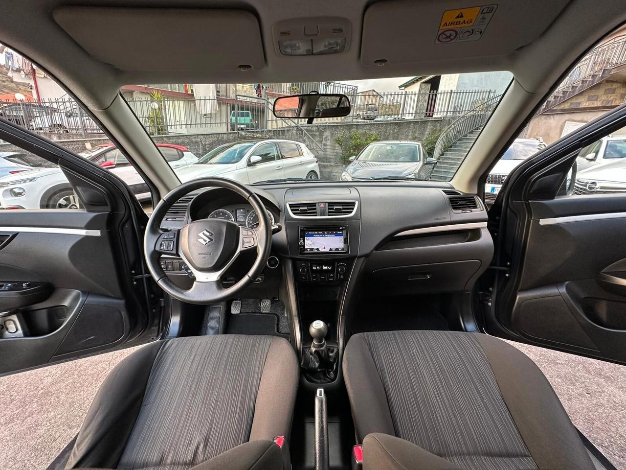 Suzuki Swift 1.3 DDiS 5 porte B-Top Bi-Color