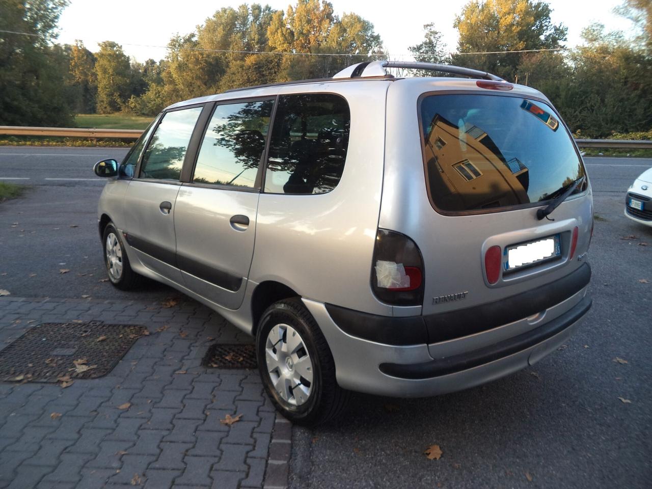 Renault Espace 2.2 TD 12V Dolce Vita