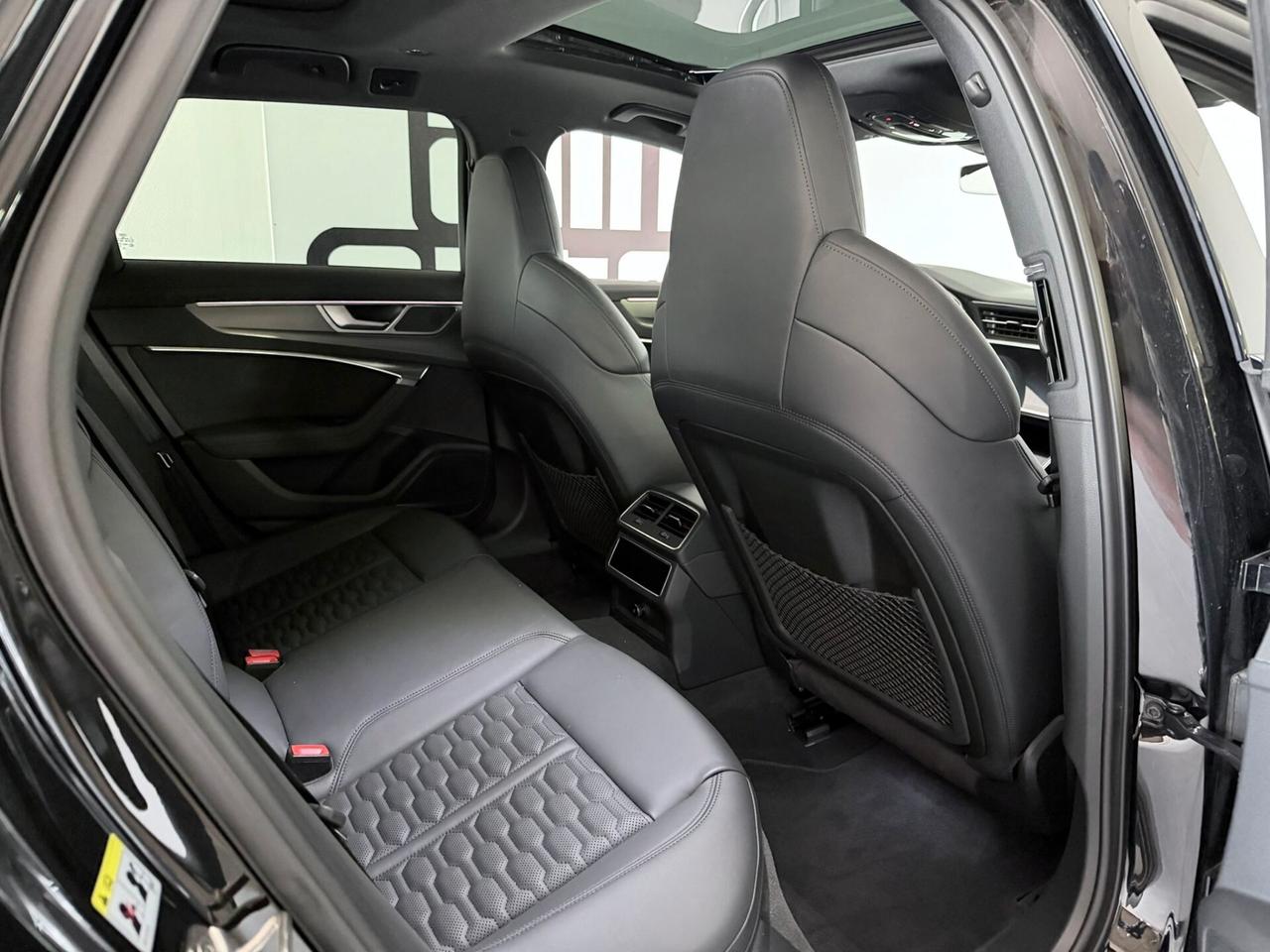 Audi A6 RS 6 Avant 4.0 TFSI V8 quattro tiptronic