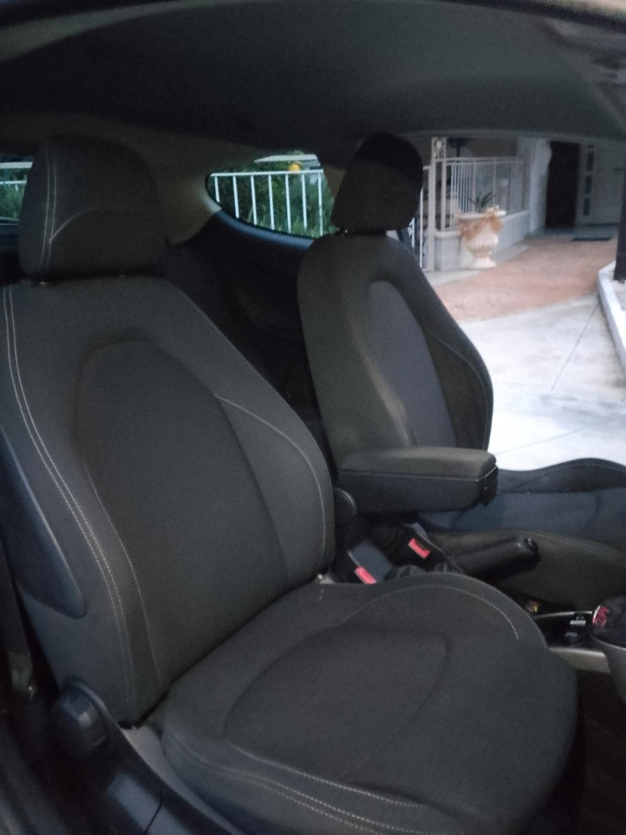 Alfa Romeo MiTo 1.3 JTDm-2 95 CV S&S Distinctive