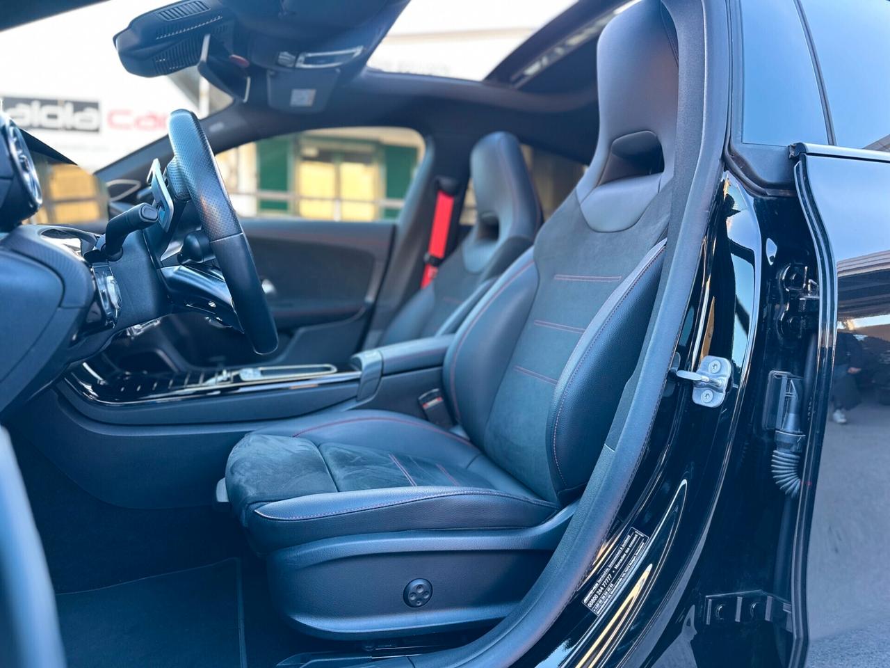 Mercedes-benz CLA 35 AMG 4Matic