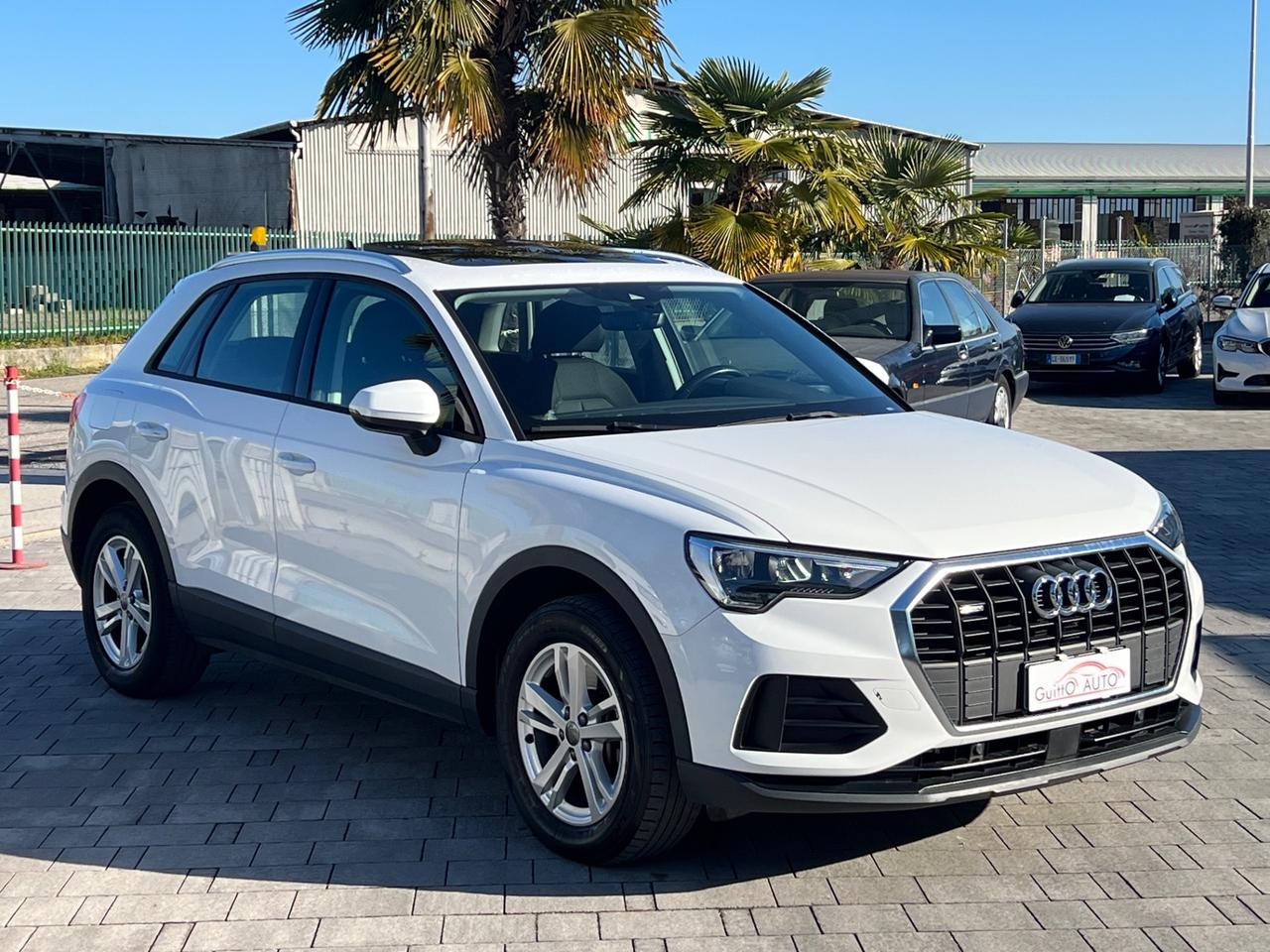 Audi Q3 40 TDI quattro S tronic Business