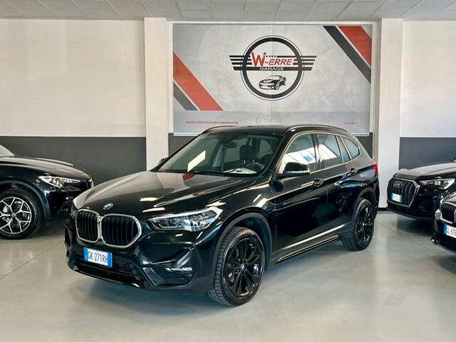 Bmw X1 sDrive18d Sport PACCHETTO LUCI INTERNO AUTOMATICO