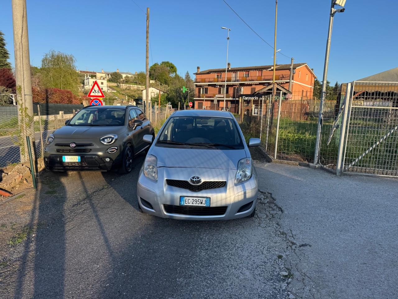 Toyota Yaris 1.0 5 porte Sol NEOPATENTATI