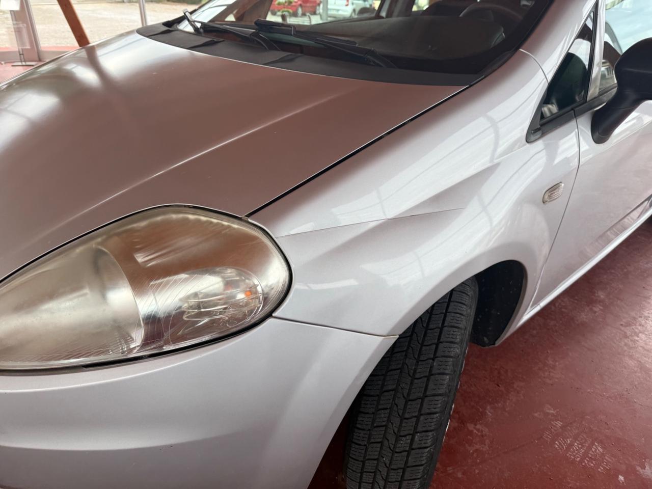 Fiat Punto Evo 1.2 Benzina - Neopatentati