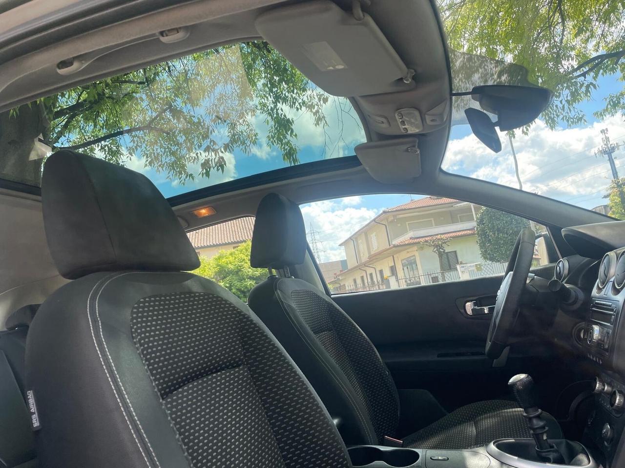 Nissan Qashqai 1.5 dCi Tekna tetto panoramico