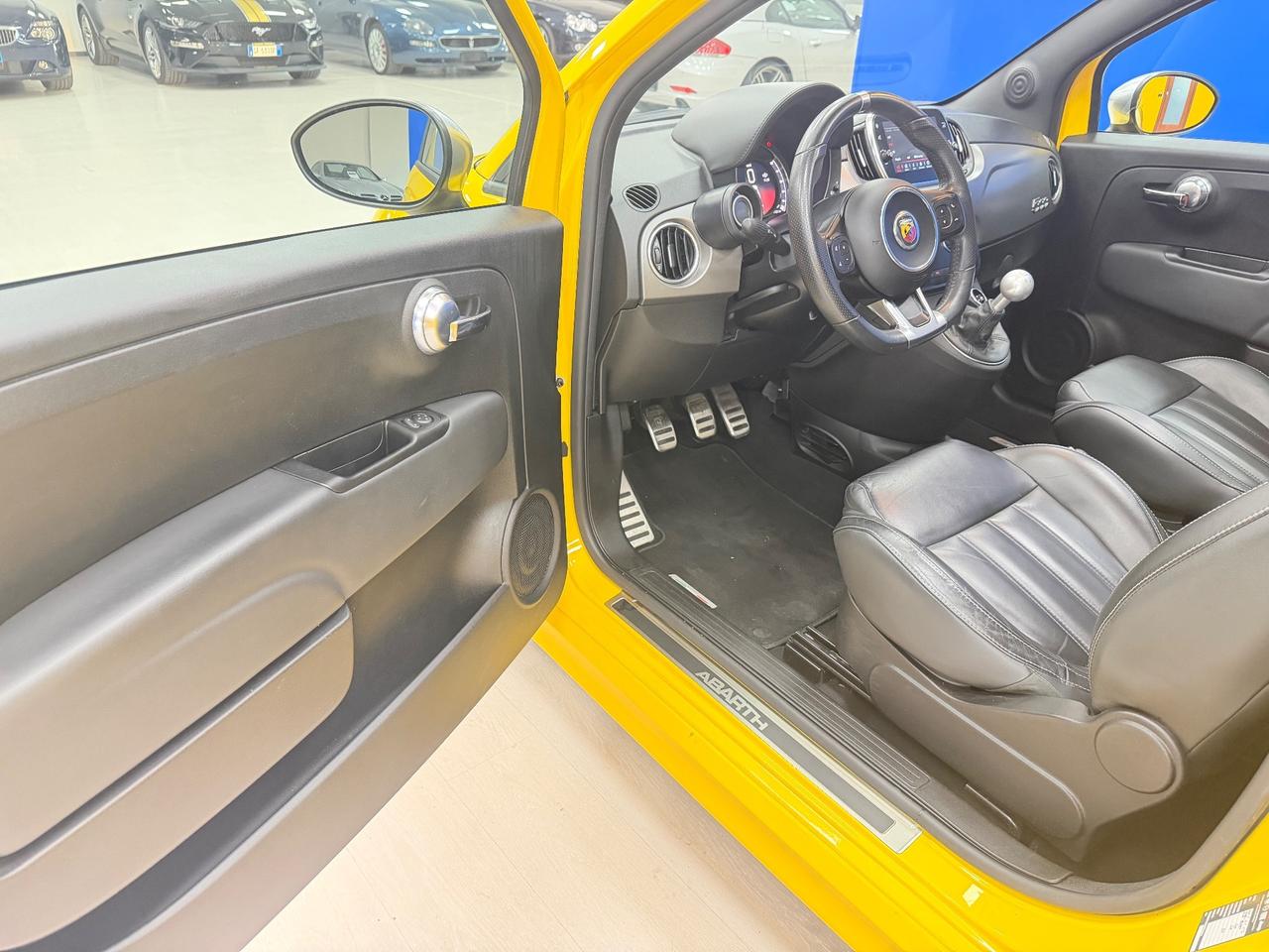 Abarth 595 1.4 Turbo T-Jet 165 CV Turismo *MANUALE*TETTO APRIBILE*INTERNI PELLE*MERAVIGLIOSA