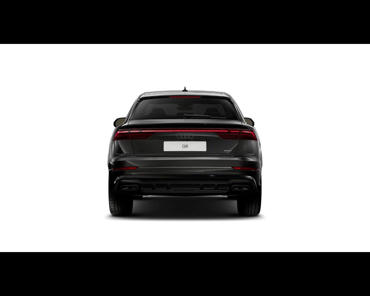 AUDI Audi Q8 SUV S line edition TFSI e quattro 290 kW tiptronic