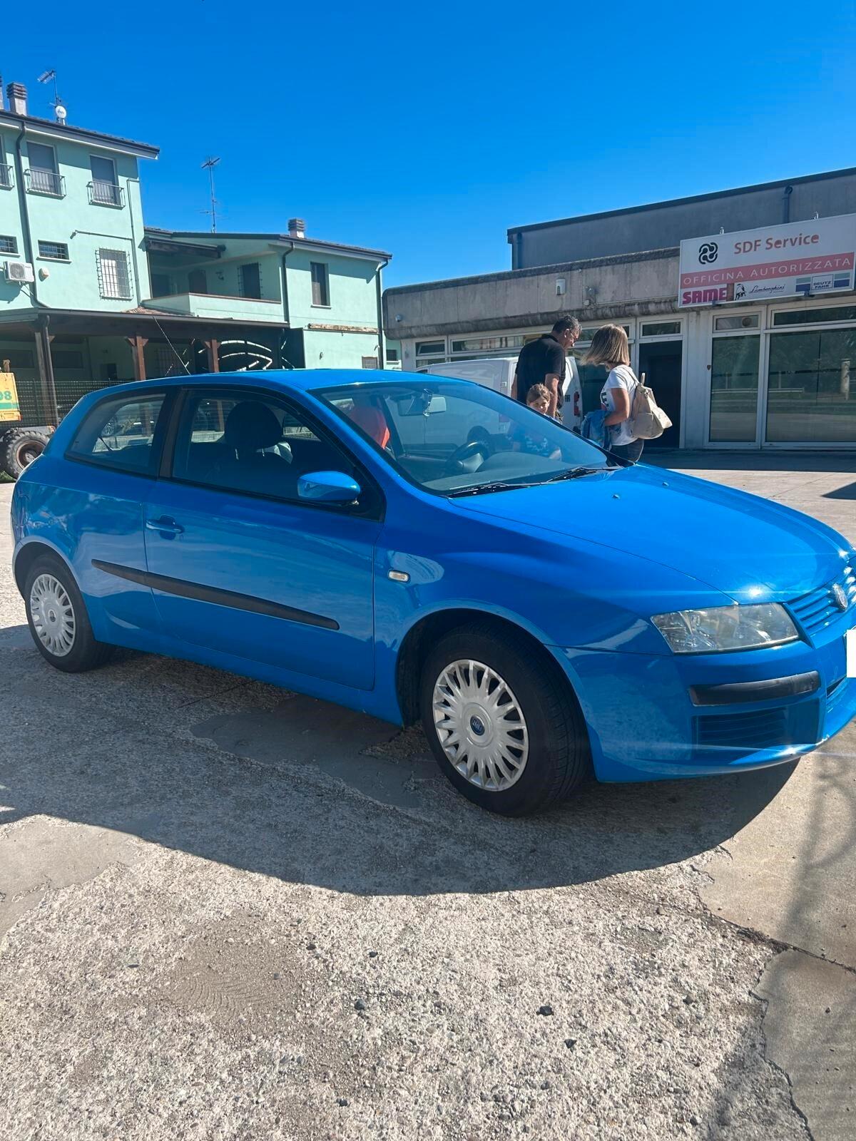 Fiat Stilo 1.9 JTD 3 porte Dynamic ok neo patentati