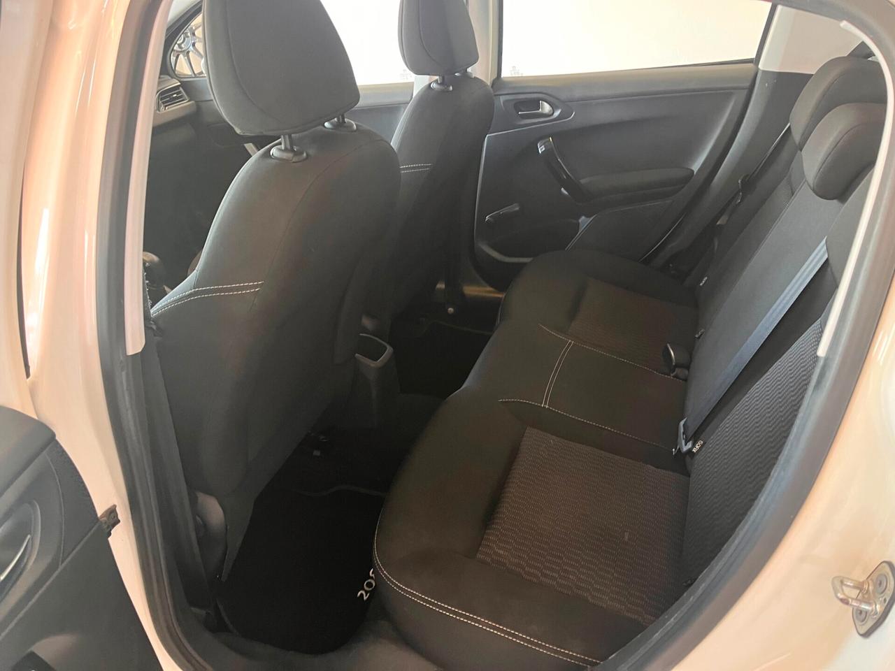 Peugeot 208 PureTech 68 5 porte Active