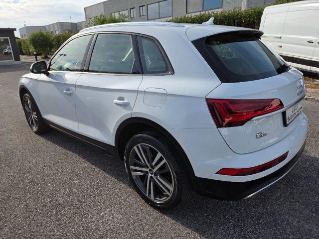AUDI Q5 50 TFSI e quattro S tronic Business