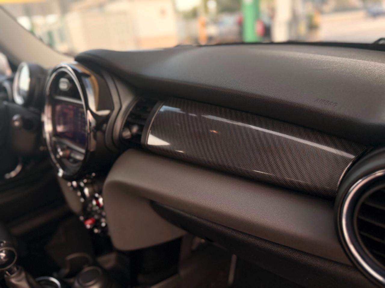 Mini 1.5 Cooper D/PELLE/FULL LED/NAVI/PDC/BELLA