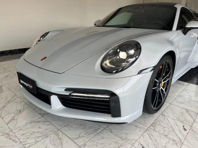 PORSCHE 911 Turbo S Coupé 650cv PDK