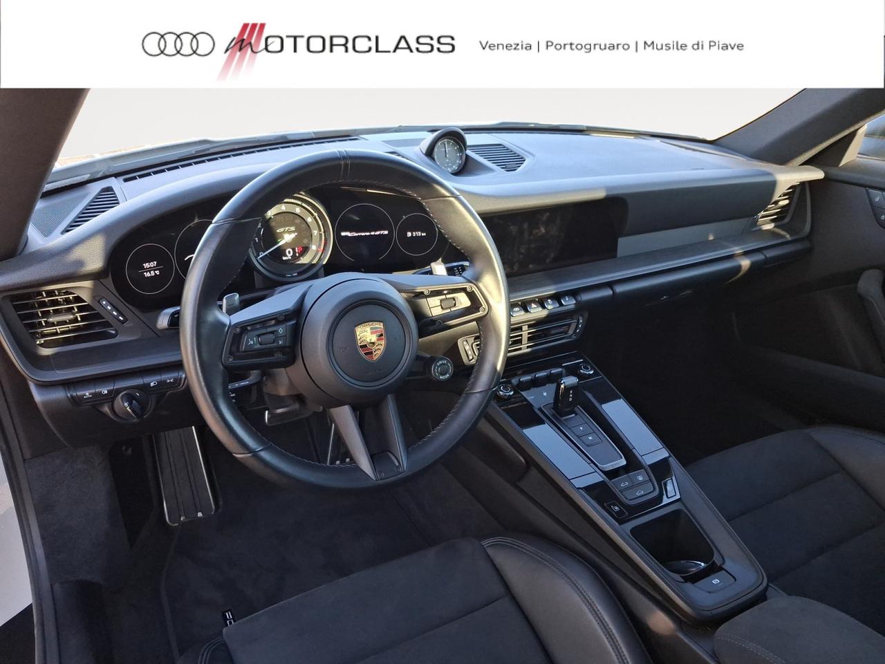 Porsche 911 coupe 3.0 carrera 4 gts pdk