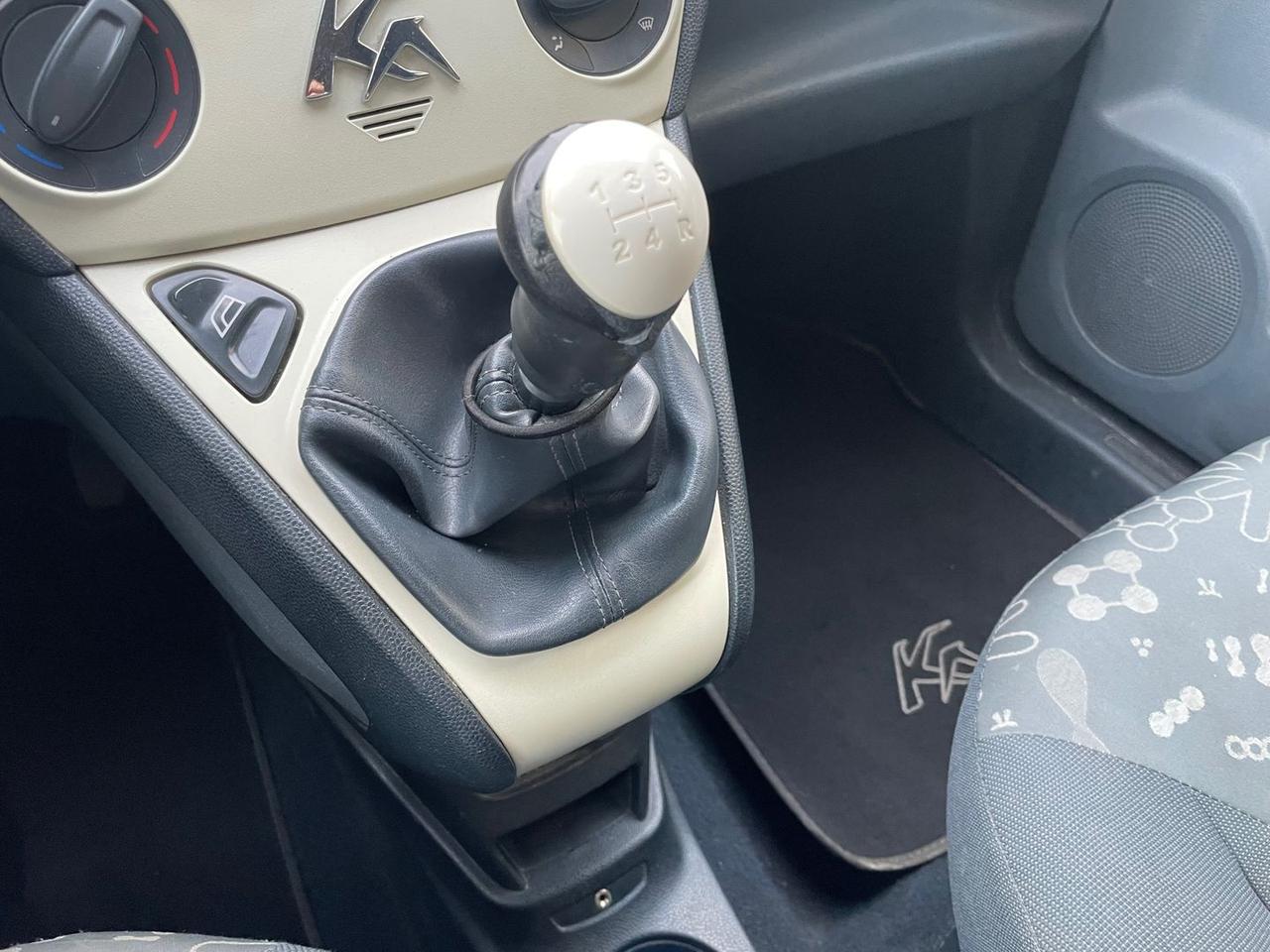 Ford Ka Titanium 1.2