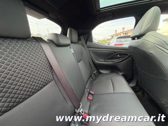TOYOTA Yaris 1.5 Hybrid 5 porte Premium Tetto Panoramico