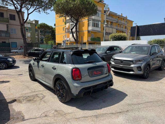 MINI Cooper 1.5 Cooper JCW 5 porte Automatico