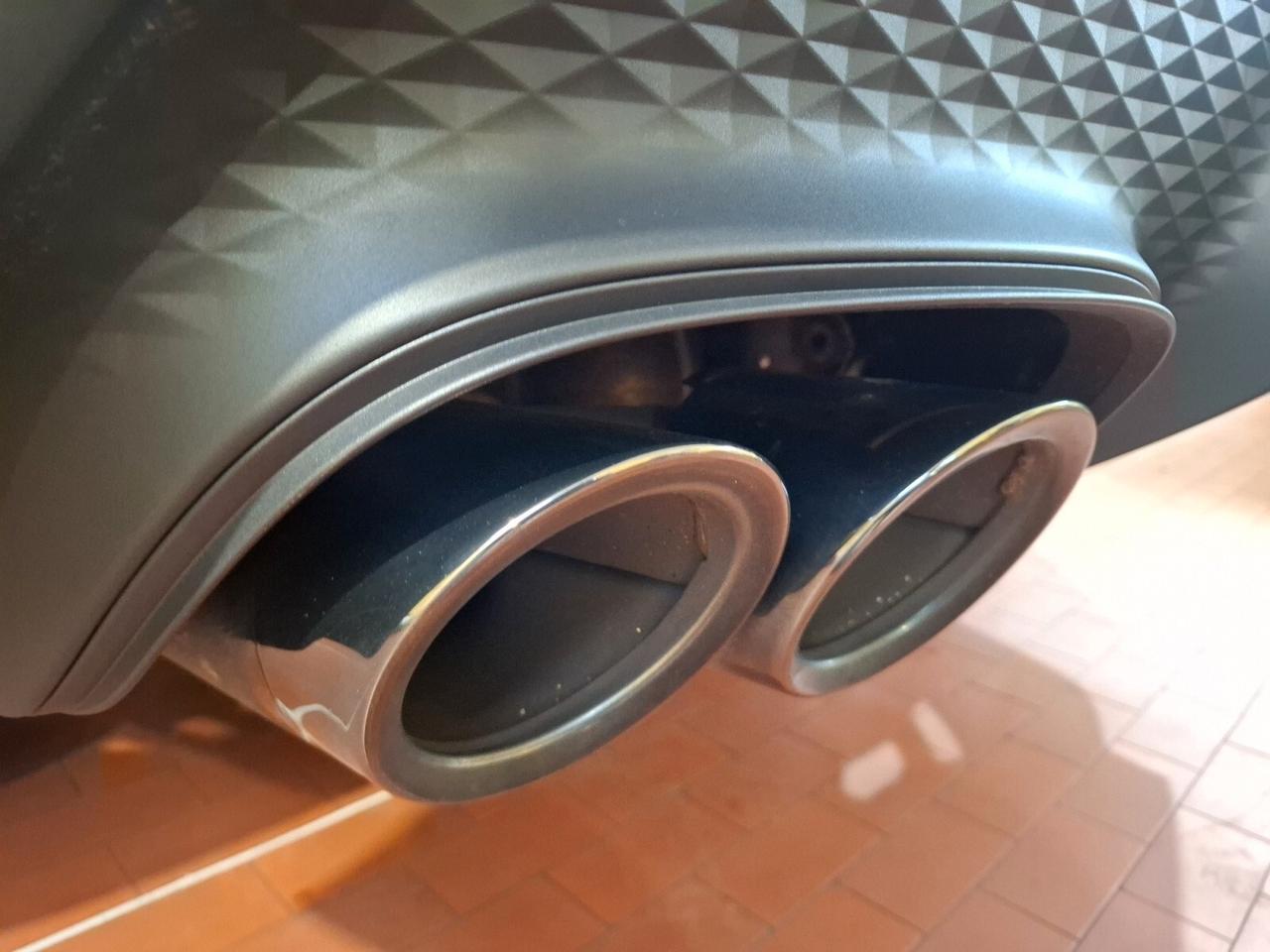 Porsche Macan 2.0 T PDK FULL OPTIONALS NOLEGGIO lungo termine