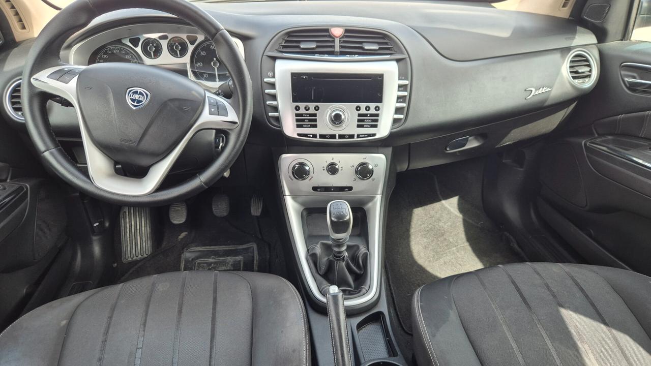 Lancia Delta 1.6 MJT DPF Platino