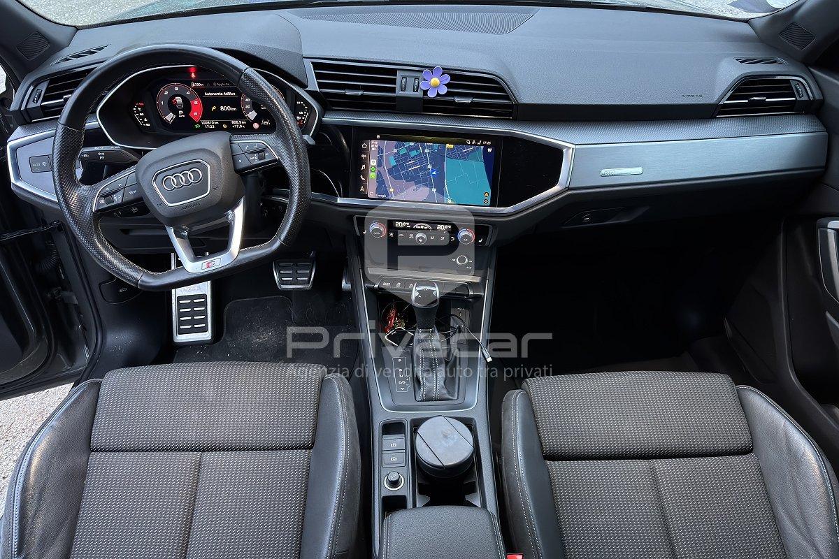 AUDI Q3 35 TDI Business Advanced