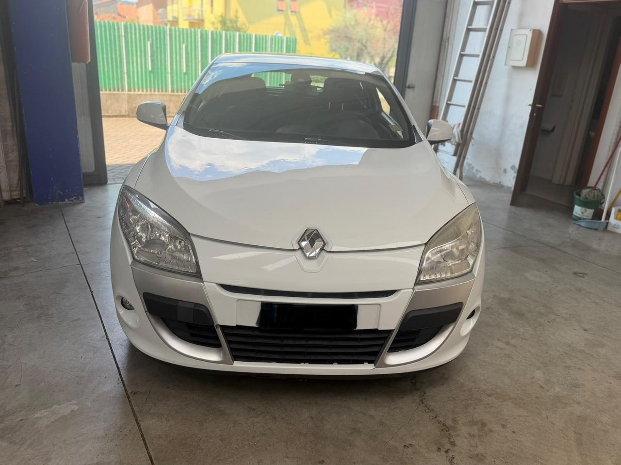 Renault Megane Mégane Coupé 1.5 dCi 110CV Dynamique