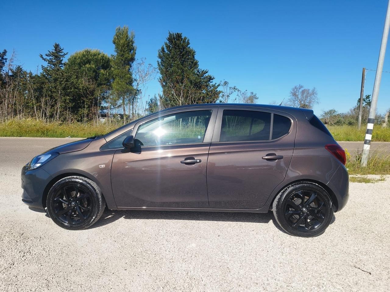 Opel Corsa 1.4 90CV GPL Tech 5 porte Cosmo