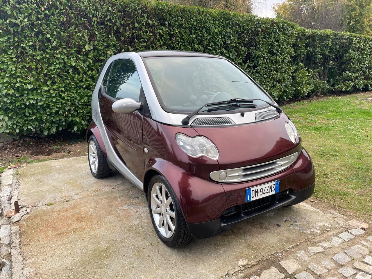 Smart ForTwo 1000 45 kW coupé passion