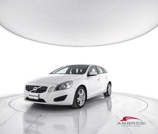 VOLVO V60 DRIVe Momentum