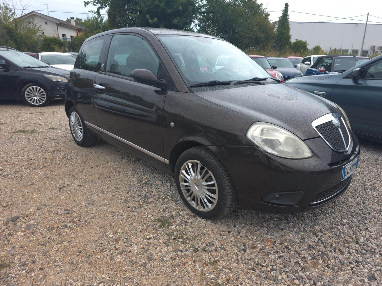 Lancia Ypsilon 1.3 MJT 75 CV Passion