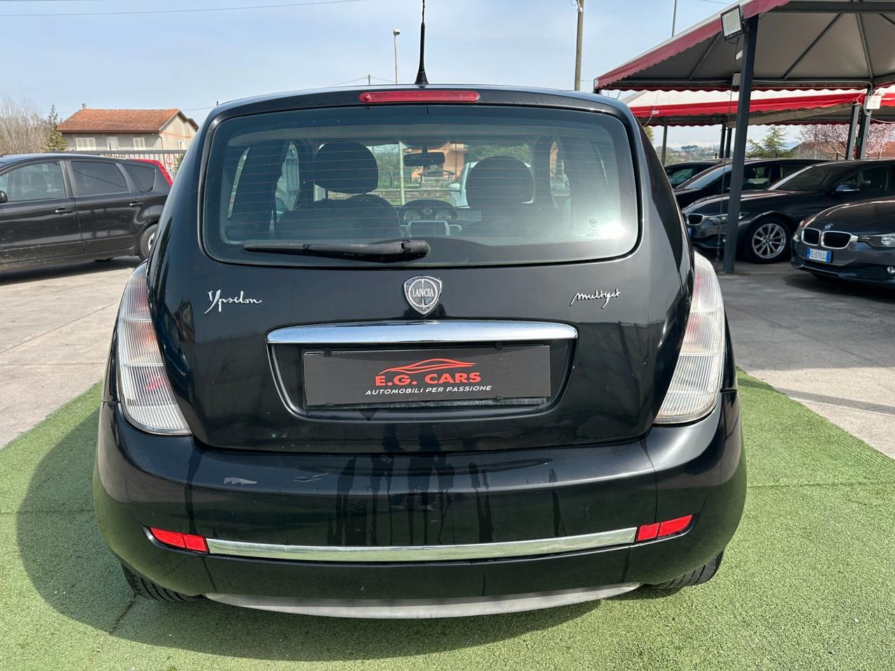 Lancia Ypsilon 1.3MJT*16V*ORO BIANCO*90CV*NEOPATENTATI*