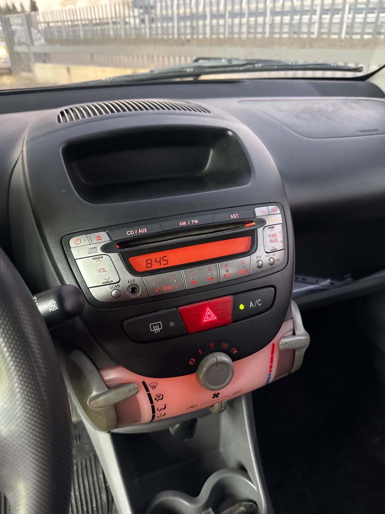 TOYOTA AYGO 1.0 I2V VVT-I 5P