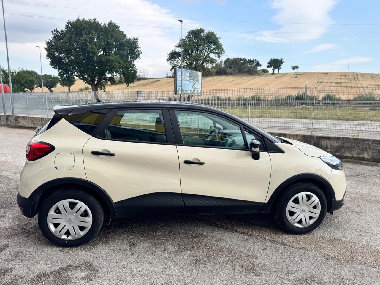 Renault Captur 1.5 dCi 8V 90 CV Start&Stop Energy R-Link
