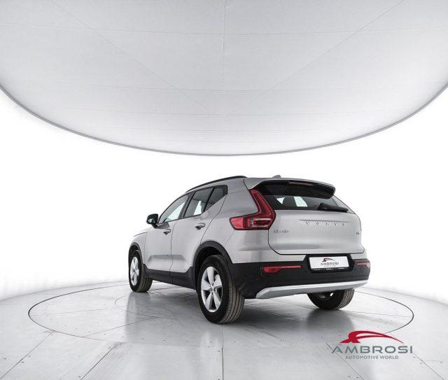 VOLVO XC40 2.0 b3 Essential auto