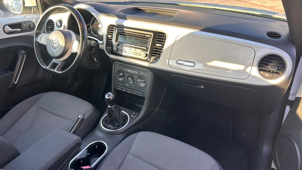 Volkswagen Maggiolino 1.6 TDI 105cv