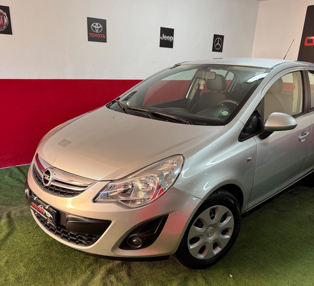 Opel Corsa 1.2 85CV 5 porte GPL-TECH Edition