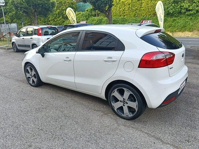 KIA Rio 1.1 CRDi 5p. Cool *motore km 102000