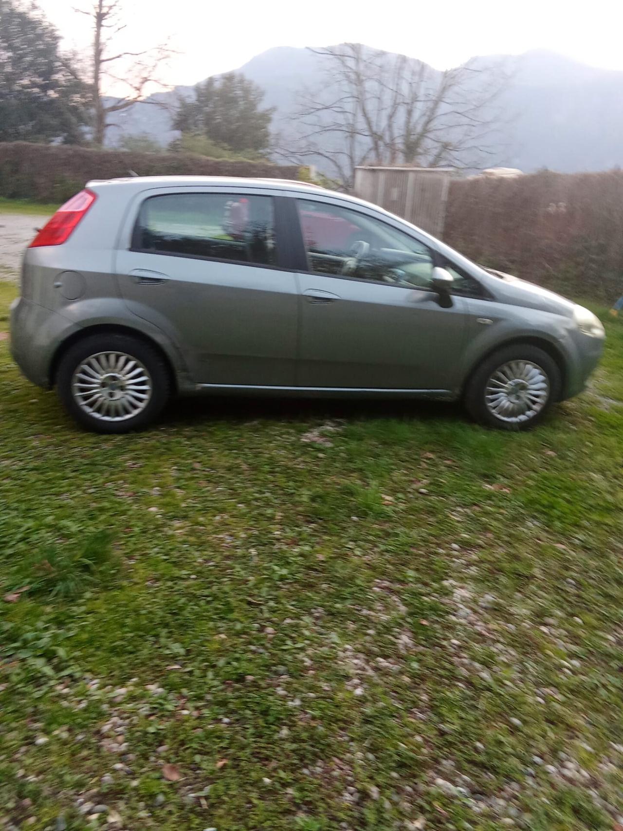Fiat Grande Punto 1242