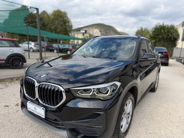Bmw X1 sdrive16d Business Advantage FARI LED NAVI OK NEOPATENTATI