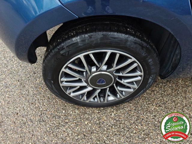 LANCIA Ypsilon 1.0 FireFly 5 porte S&S Hybrid Ecochic Gold