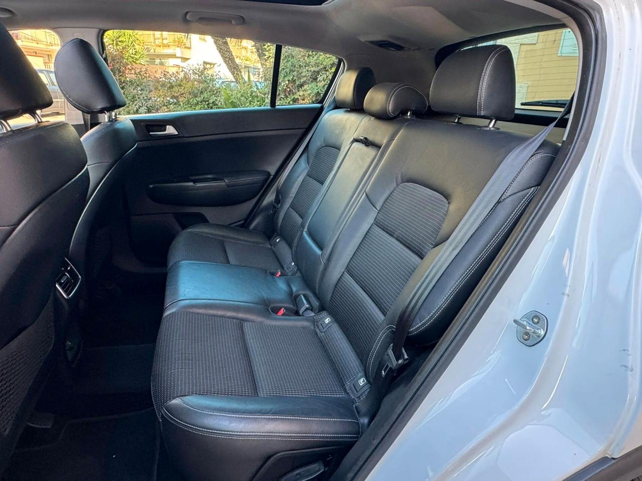 KIA SPORTAGE 1.7 CRDI 115 CV TETTO+CERCHI+RETROCAMERA