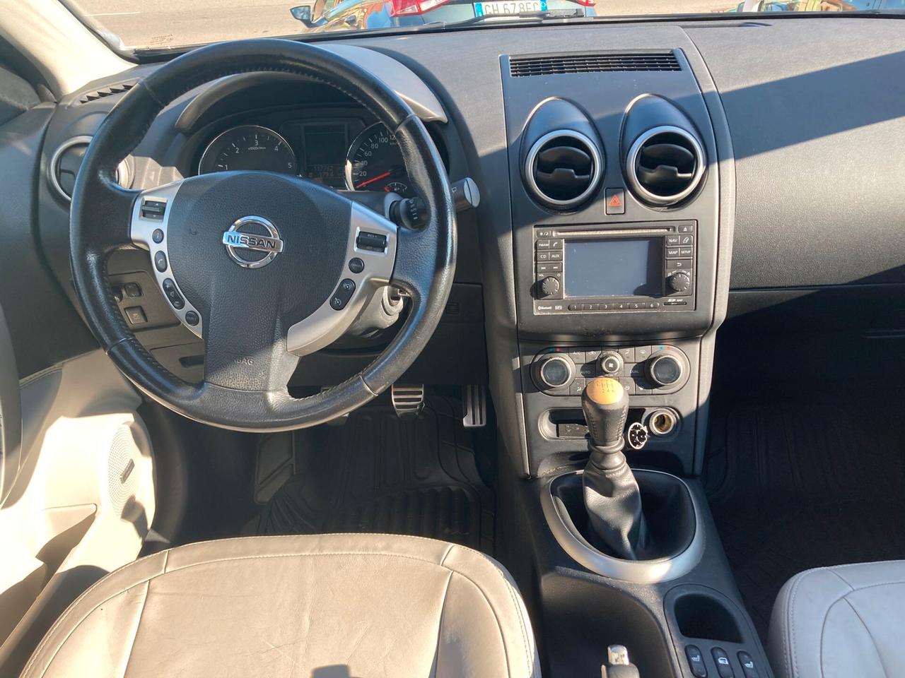 Nissan Qashqai 2.0 dCi DPF Tekna