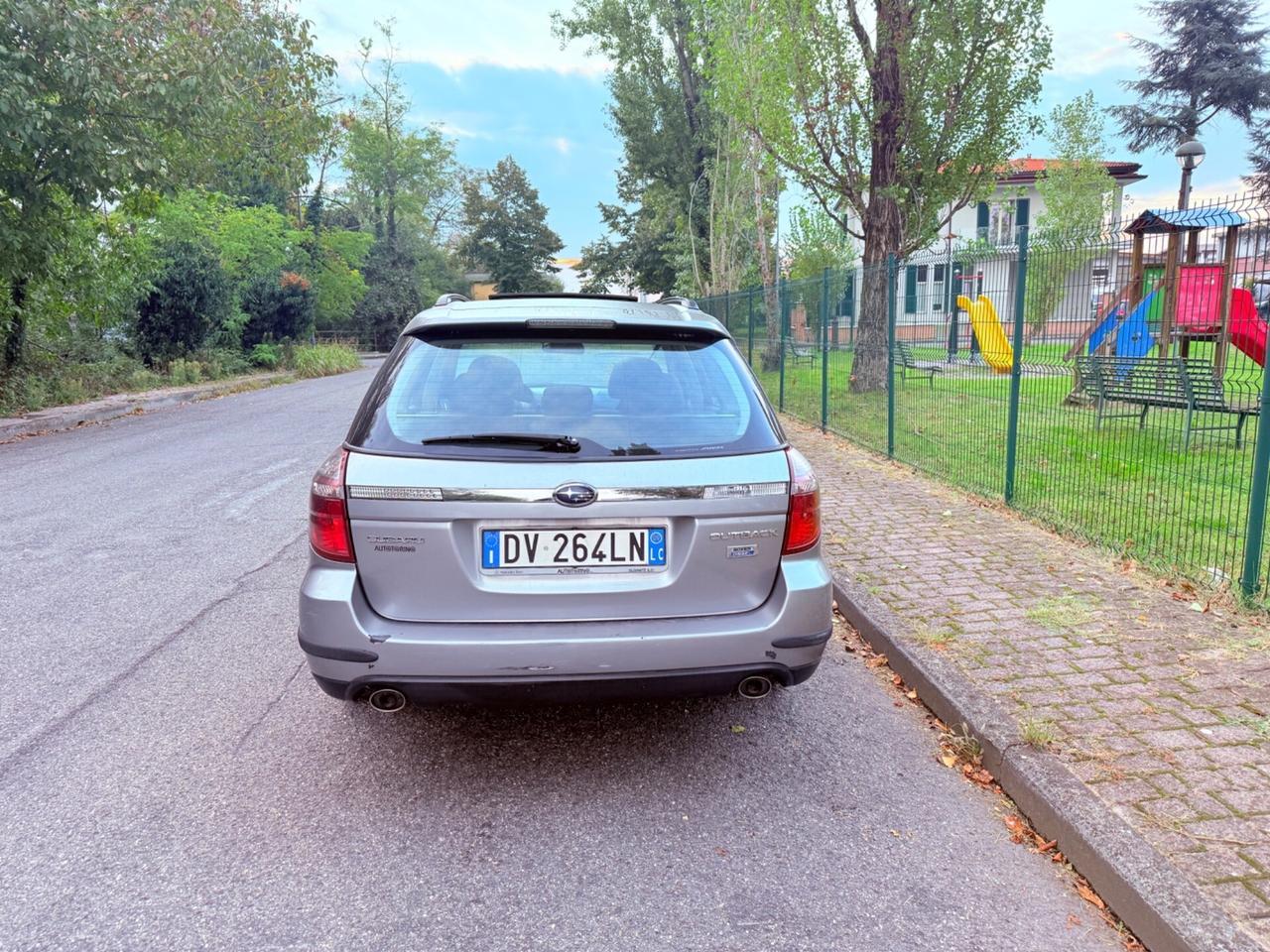 Subaru OUTBACK 2.0 - 4X4 UNICO PROP !!! 160 KM REA