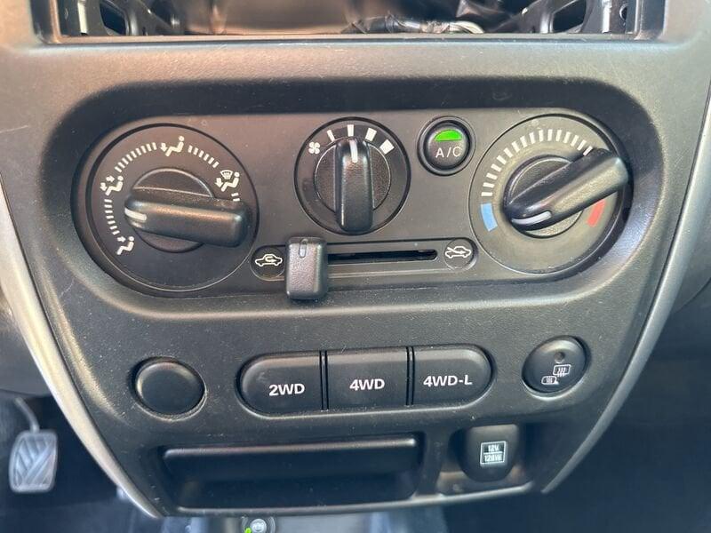 Suzuki Jimny Jimny 1.3 4WD Evolution con impianto gpl