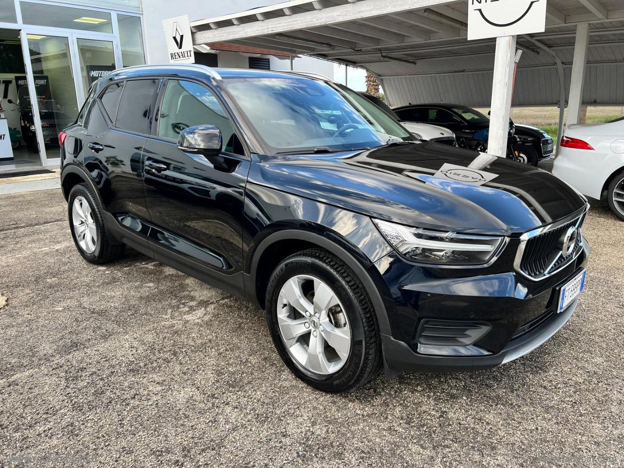 VOLVO XC40 D3 Business Plus