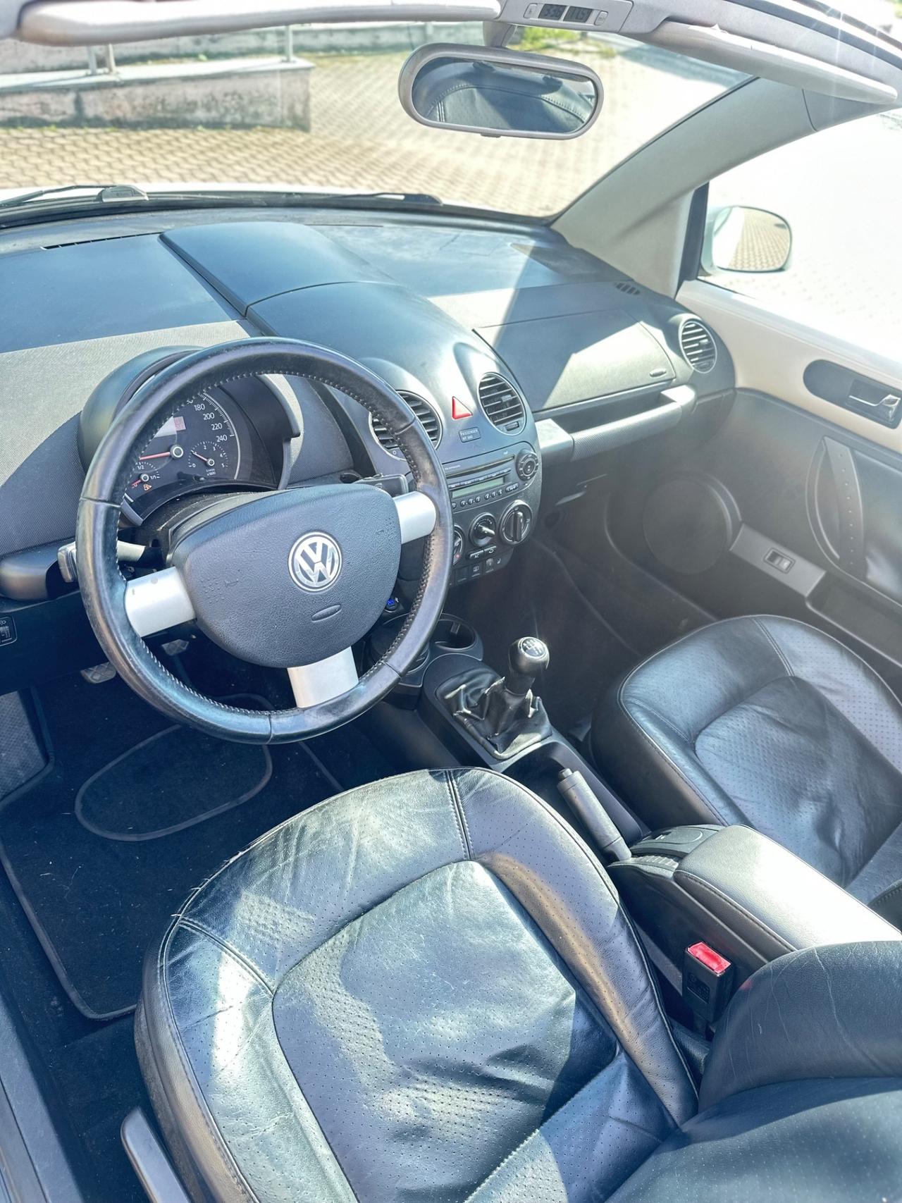 VOLKSWAGEN NEW BEETLE CABRIO 1.9 TDI