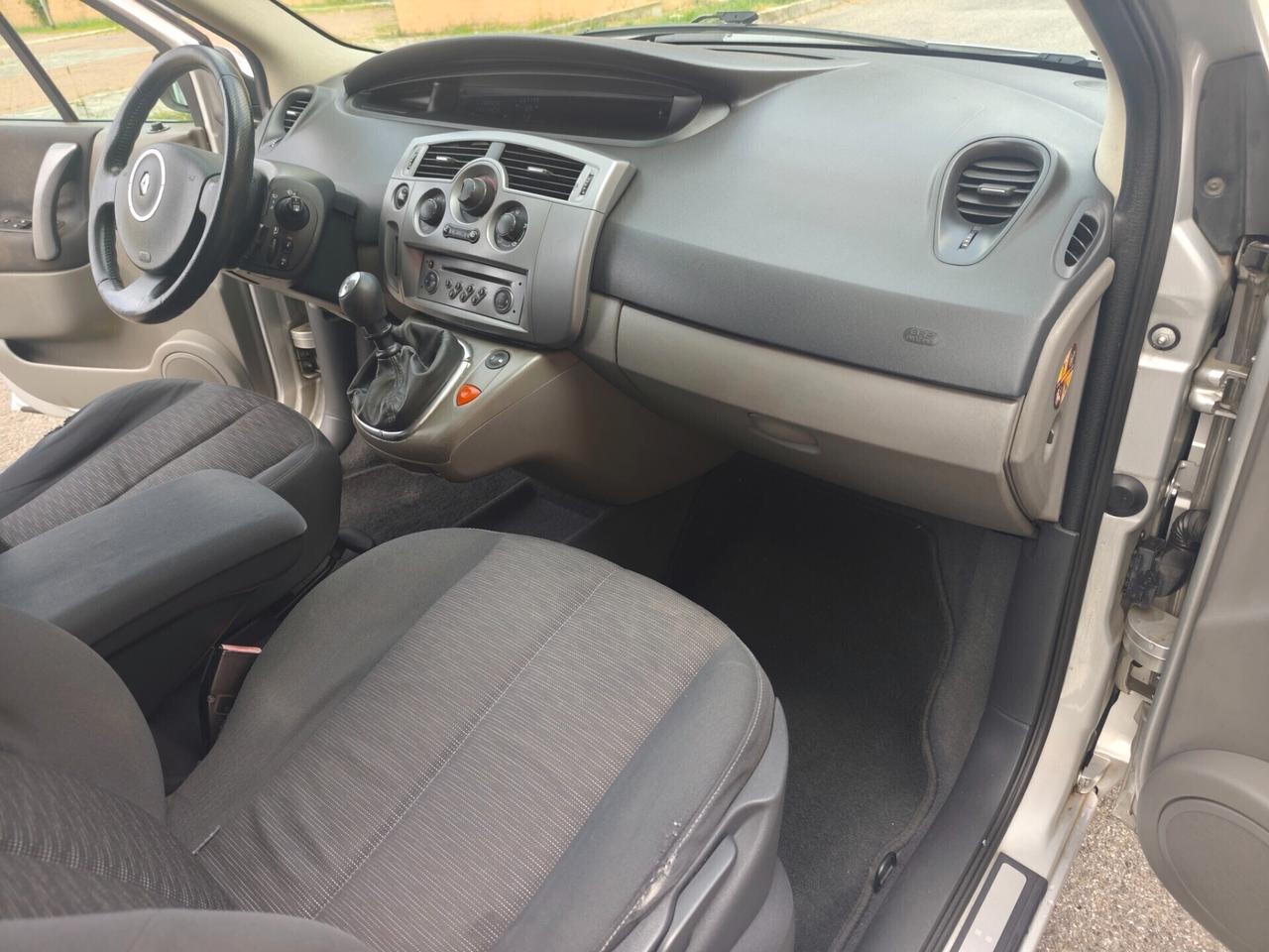 Renault Scenic 1.9 dCi/130CV unico proprietario